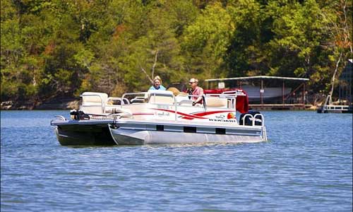 What-to-Know-Before-Buying-a-Pontoon-Boat-1
